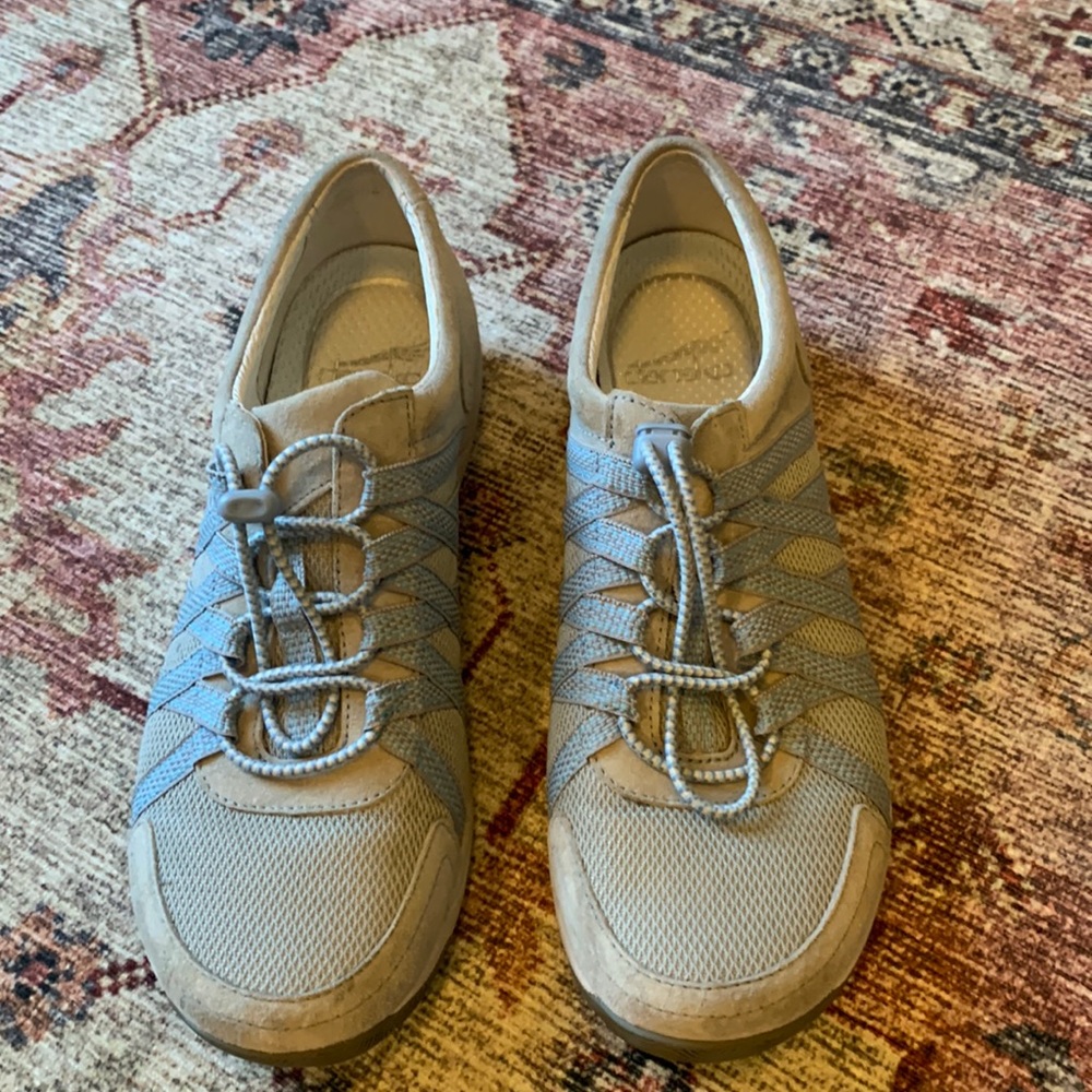 Dansko sneakers. Size 39